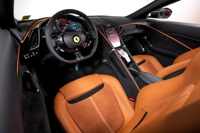 2026 Ferrari Roma Spider - Image 30 of 31
