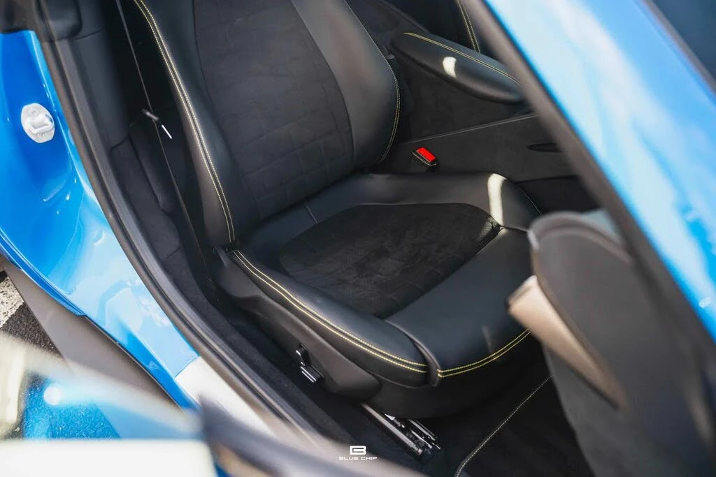 2026 Ferrari Roma Spider - Image 26 of 31