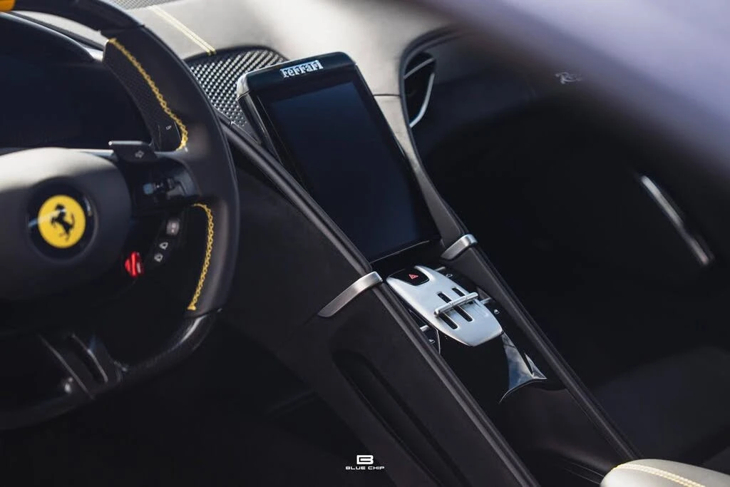 2026 Ferrari Roma Spider - Image 31 of 31