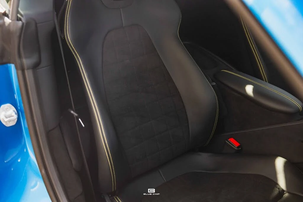 2026 Ferrari Roma Spider - Image 25 of 31