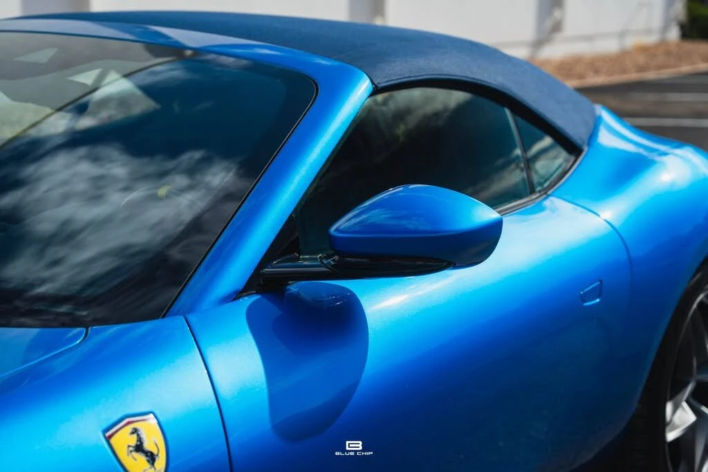 2026 Ferrari Roma Spider - Image 8 of 31