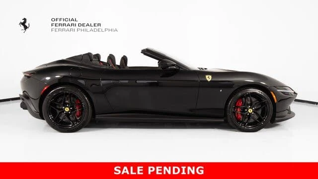 2026 Ferrari Roma Spider - Image 9 of 20