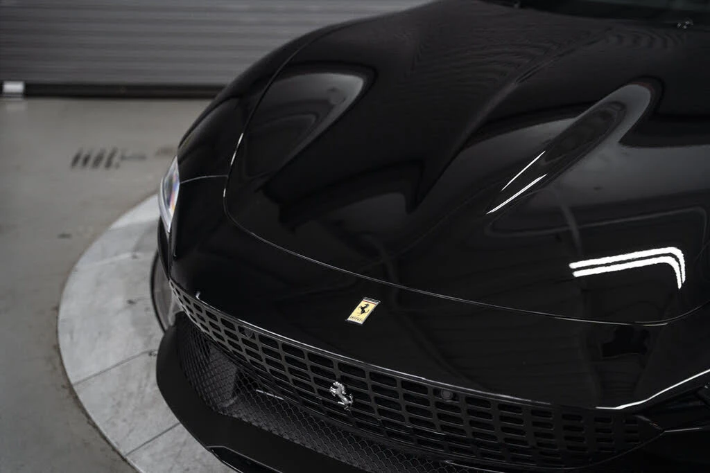 2026 Ferrari Roma Spider - Image 14 of 31
