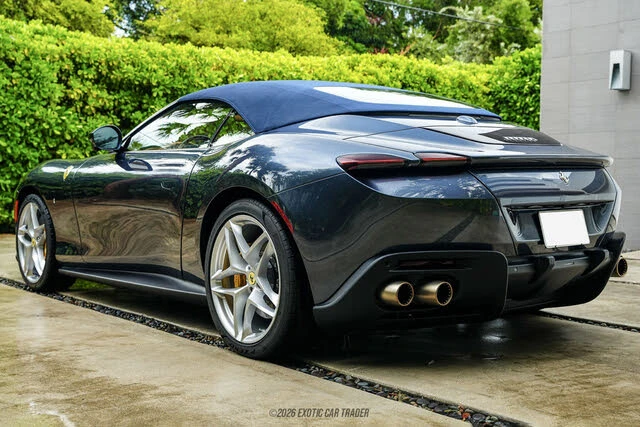 2026 Ferrari Roma Spider - Image 17 of 31