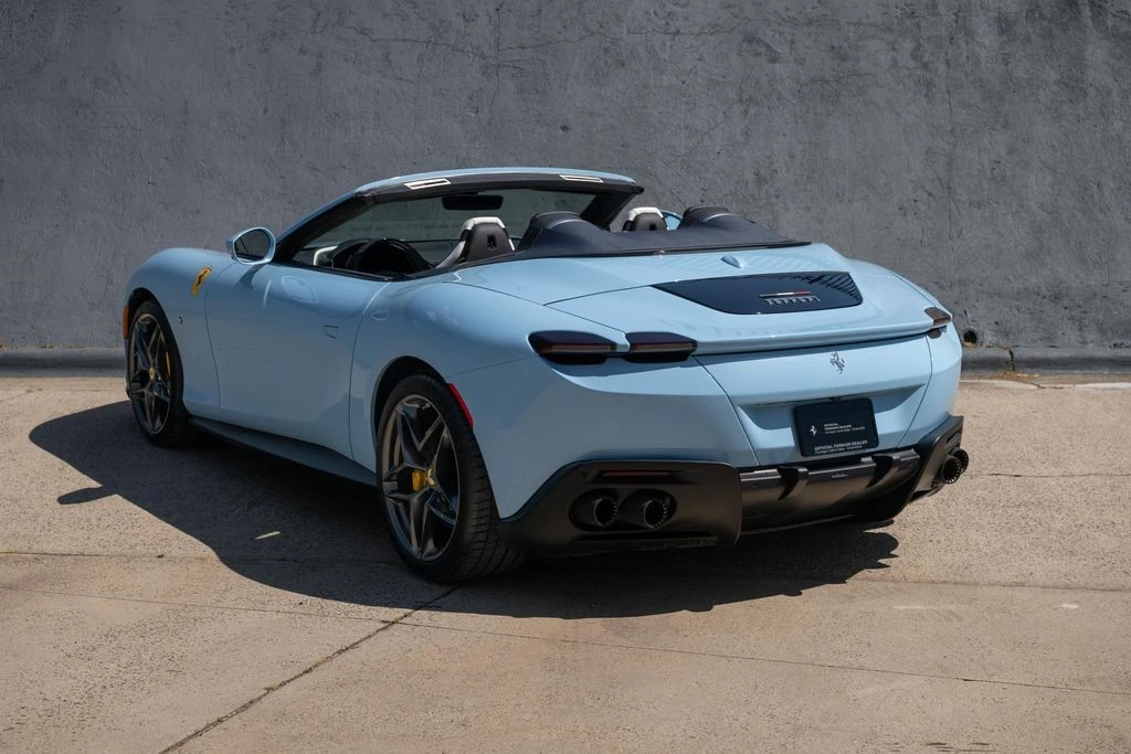 2026 Ferrari Roma Spider - Image 2 of 31