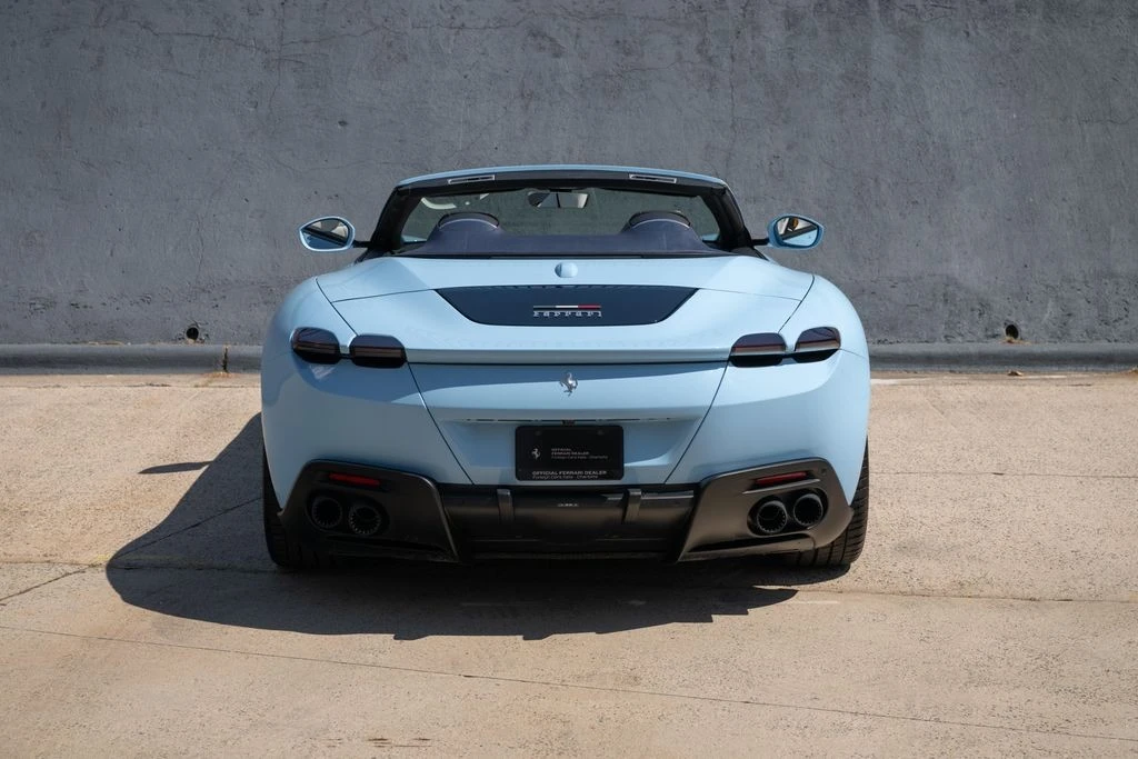 2026 Ferrari Roma Spider - Image 10 of 31