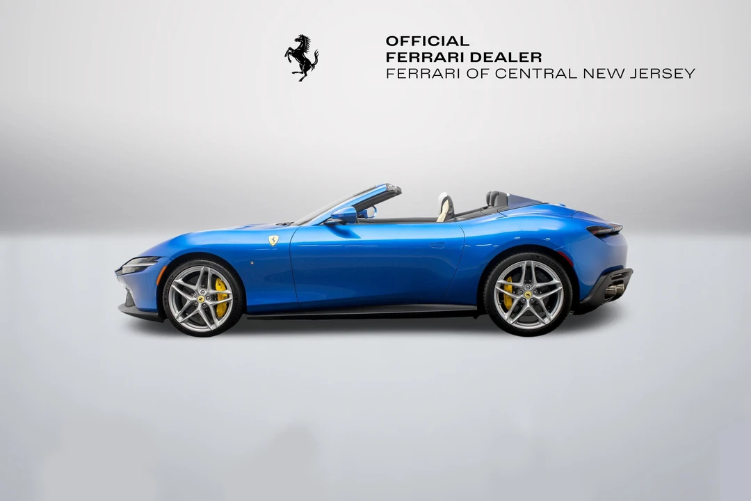 2026 Ferrari Roma Spider - Image 4 of 31