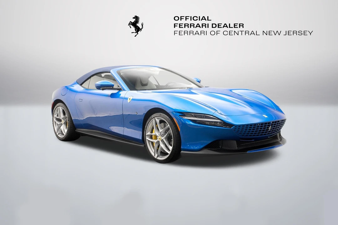 2026 Ferrari Roma Spider - Image 9 of 31