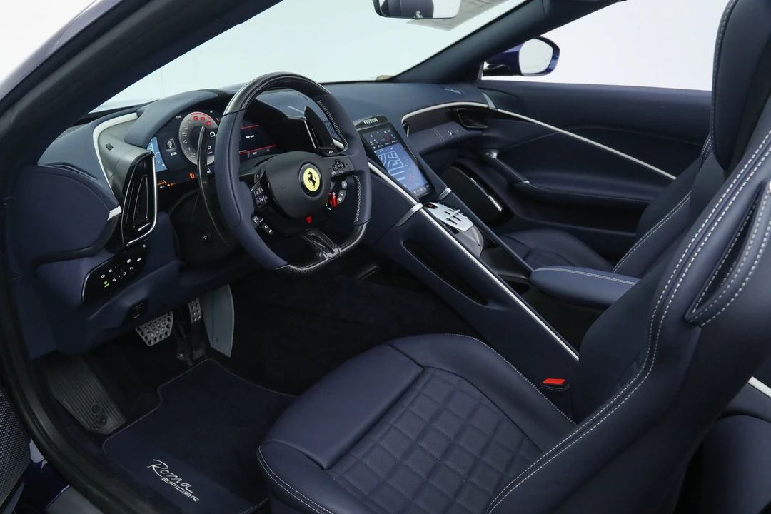 2026 Ferrari Roma Spider - Image 2 of 31