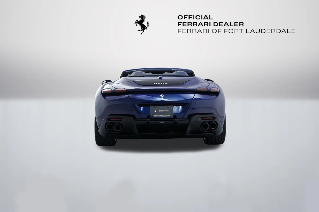 2026 Ferrari Roma Spider - Image 9 of 31