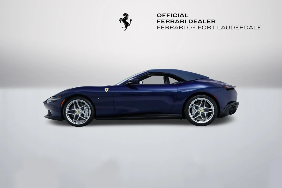 2026 Ferrari Roma Spider - Image 7 of 31
