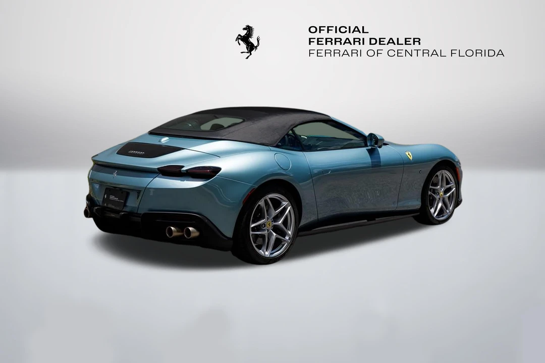 2026 Ferrari Roma Spider - Image 5 of 31