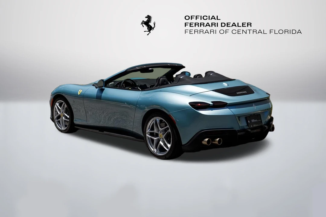 2026 Ferrari Roma Spider - Image 3 of 31