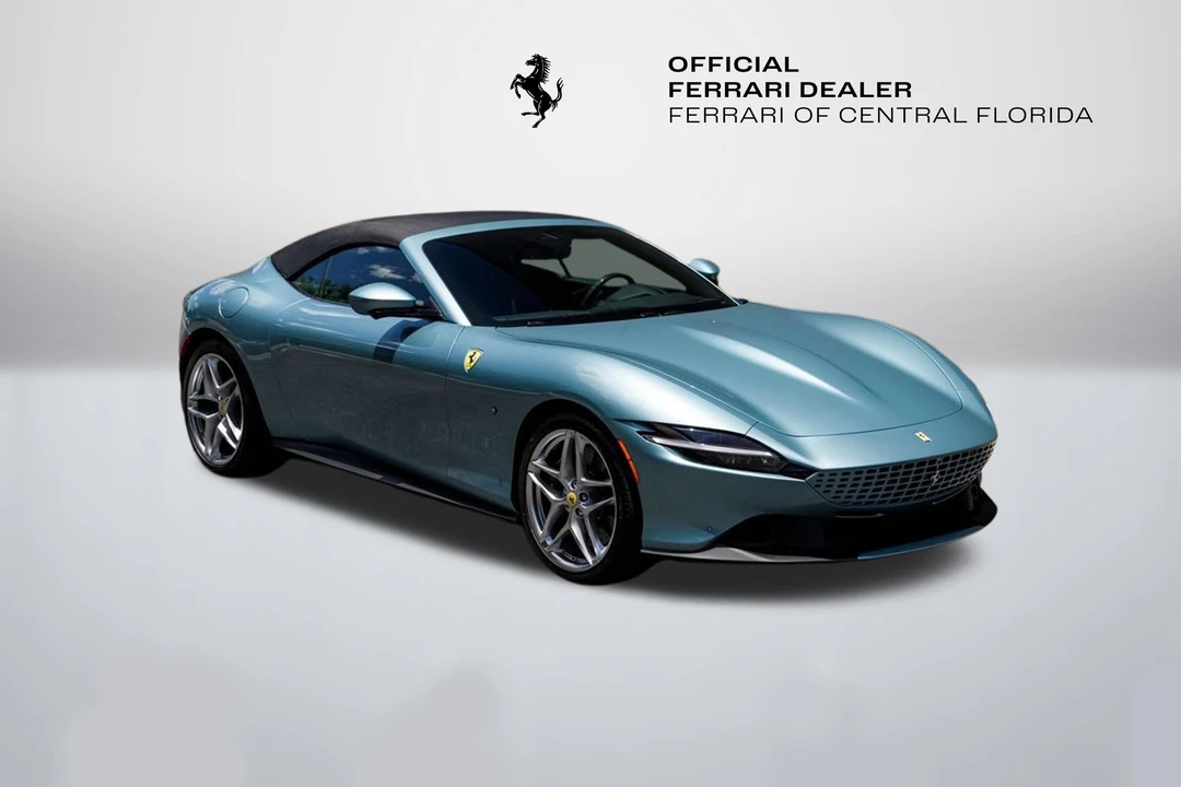 2026 Ferrari Roma Spider - Image 7 of 31