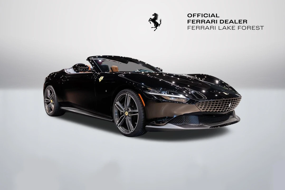 2026 Ferrari Roma Spider - Image 8 of 31