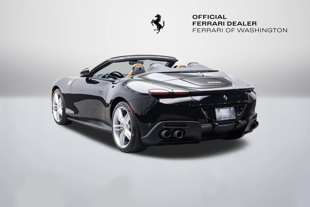 2026 Ferrari Roma Spider - Image 3 of 31