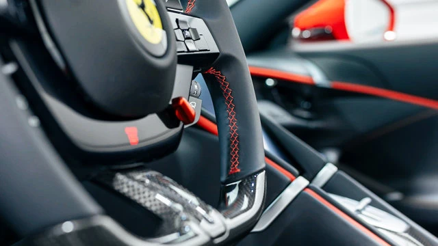 2026 Ferrari Roma Spider - Image 6 of 16