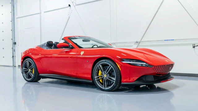 2026 Ferrari Roma Spider - Image 13 of 16