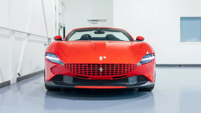 2026 Ferrari Roma Spider - Image 3 of 16