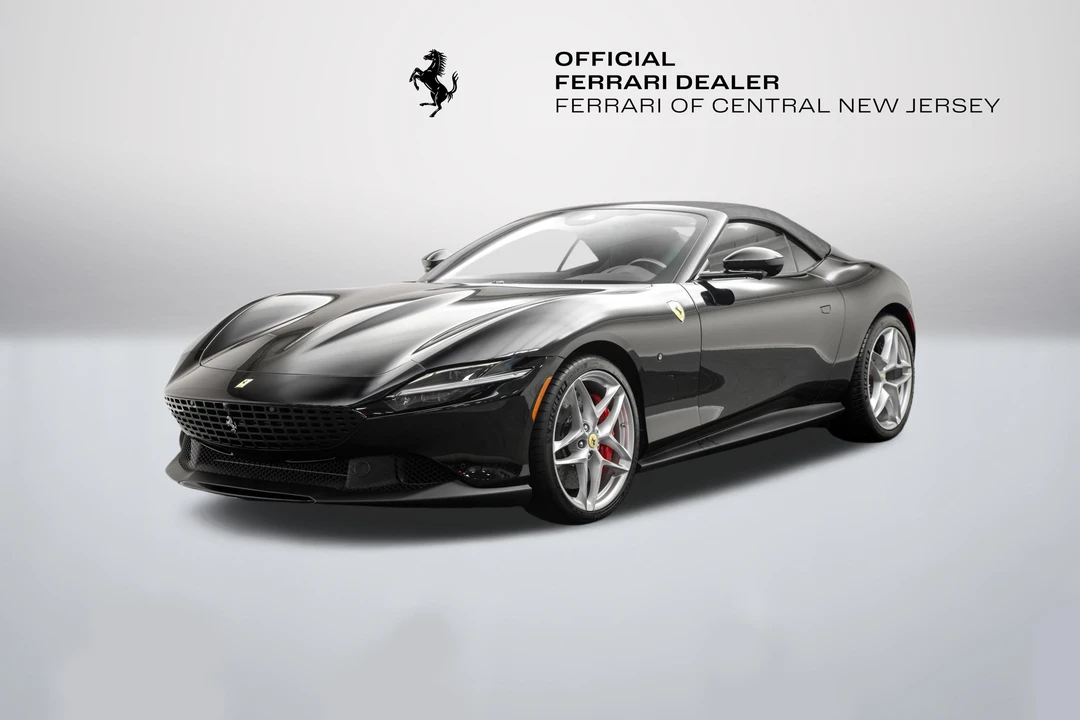 2026 Ferrari Roma Spider - Image 10 of 31