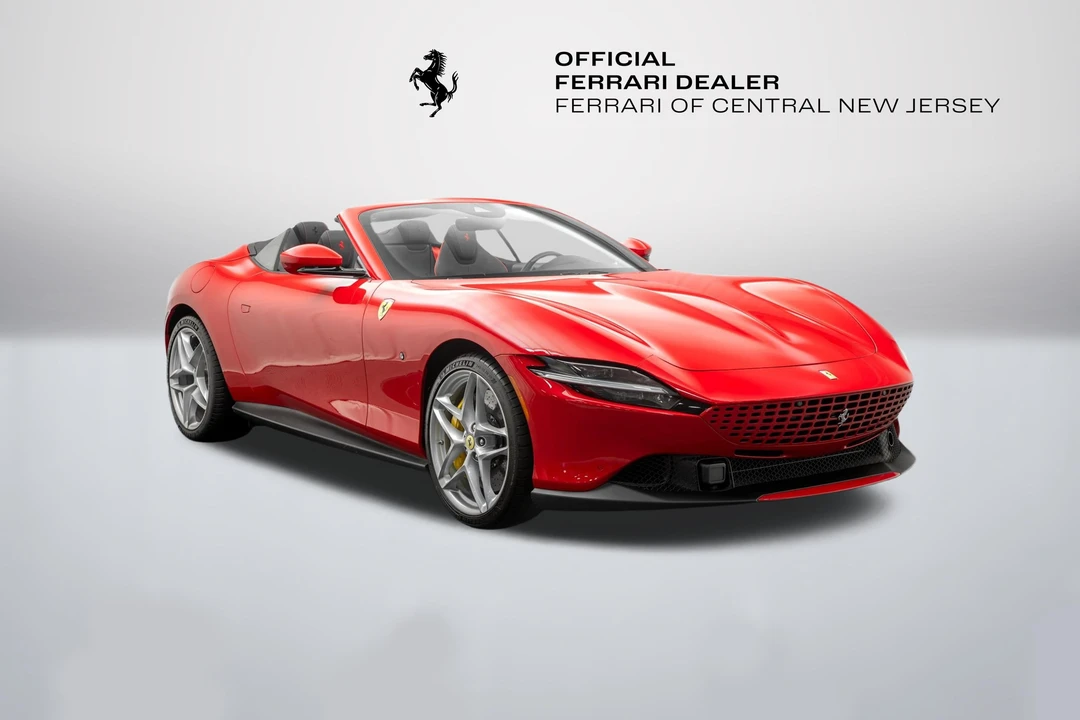 2026 Ferrari Roma Spider - Image 17 of 31