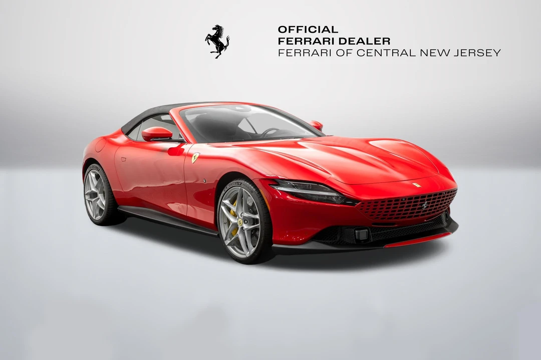 2026 Ferrari Roma Spider - Image 9 of 31