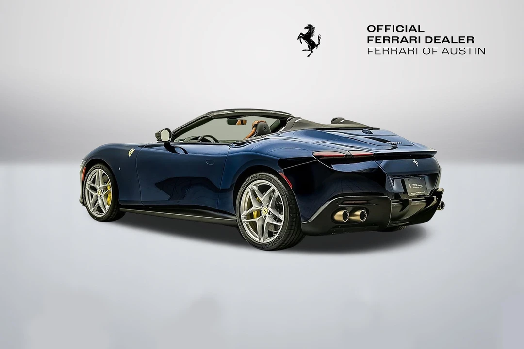 2026 Ferrari Roma Spider - Image 5 of 31