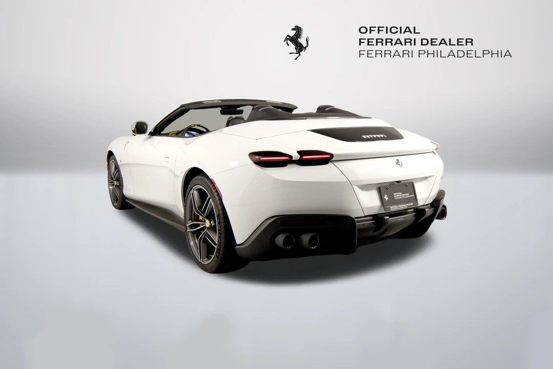 2026 Ferrari Roma Spider - Image 6 of 31