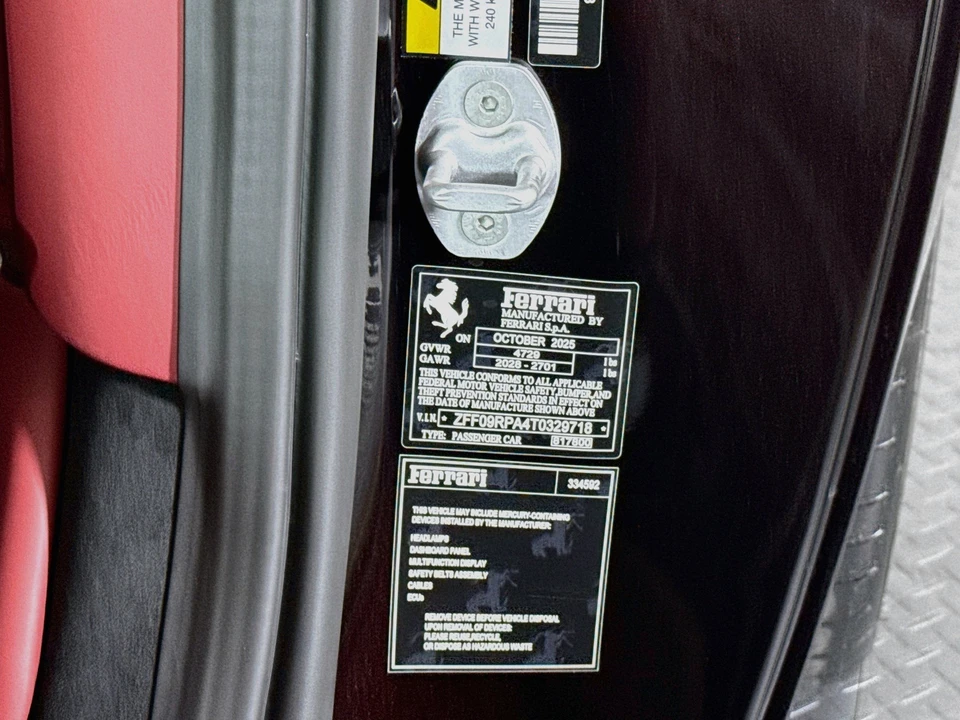2026 Ferrari Roma Spider - Image 27 of 27