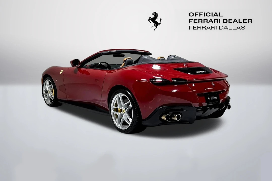 2026 Ferrari Roma Spider - Image 5 of 31