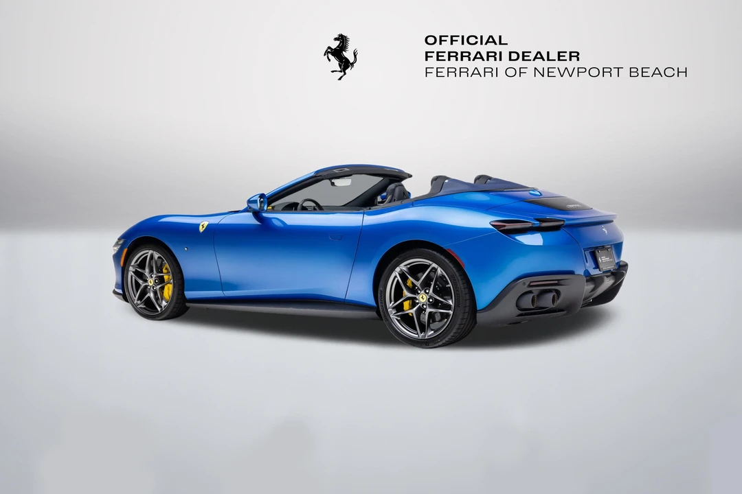 2026 Ferrari Roma Spider - Image 4 of 31