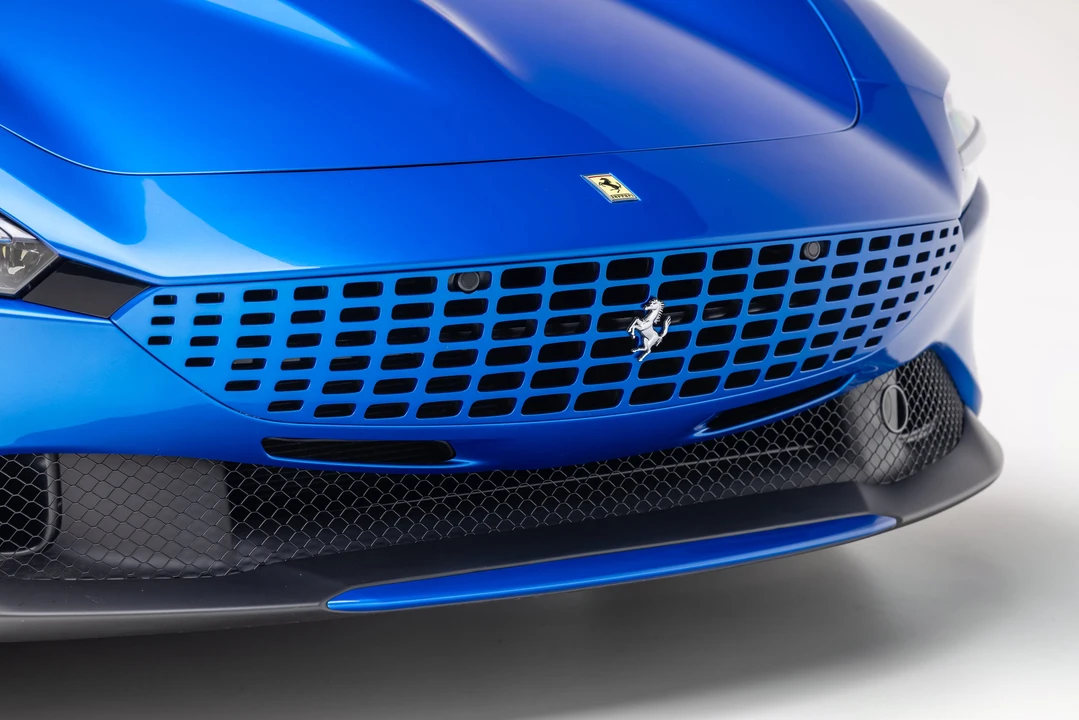 2026 Ferrari Roma Spider - Image 23 of 31