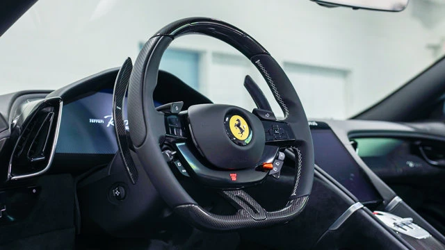 2026 Ferrari Roma Spider - Image 7 of 16