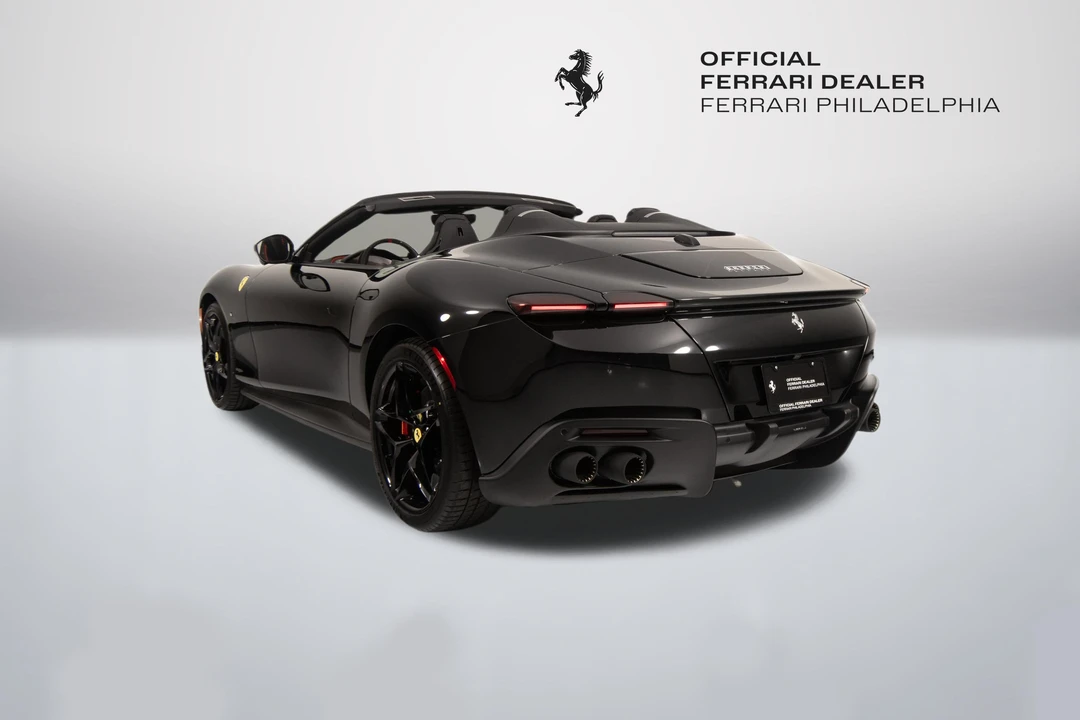 2026 Ferrari Roma Spider - Image 6 of 31