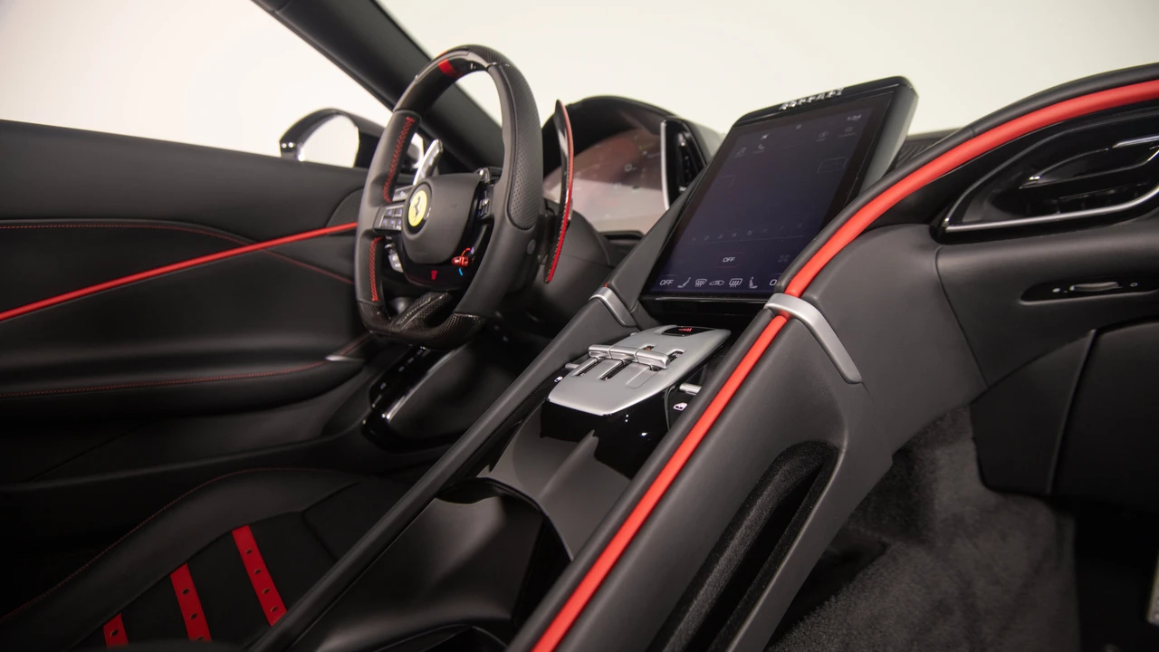 2026 Ferrari Roma Spider - Image 31 of 31