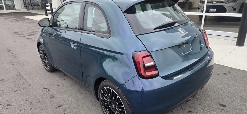 2026 Fiat 500e - Image 3 of 9