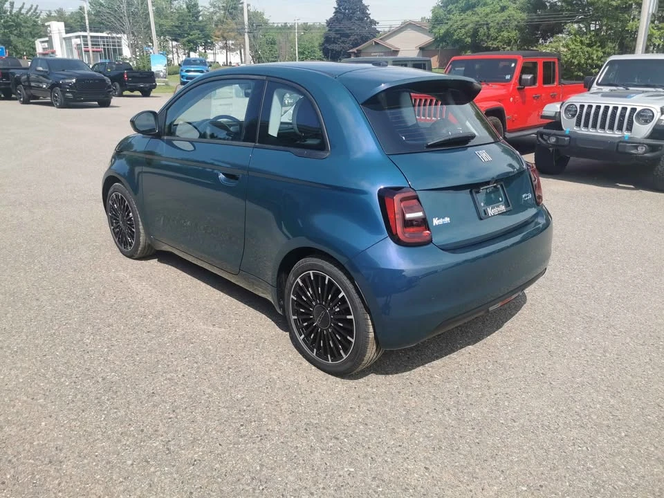 2026 Fiat 500e - Image 4 of 20