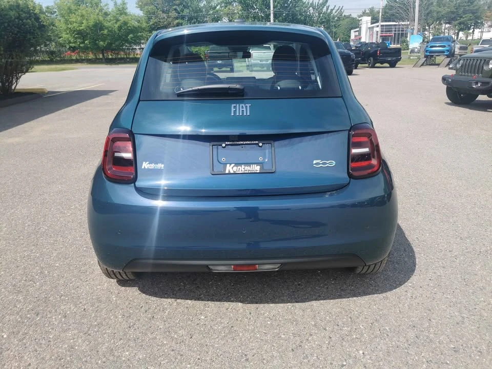 2026 Fiat 500e - Image 5 of 20