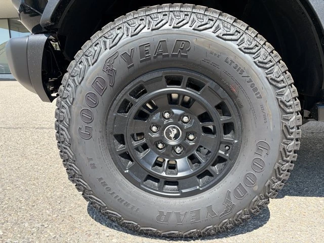 2026 Ford Bronco 6th Gen - Image 9 of 20