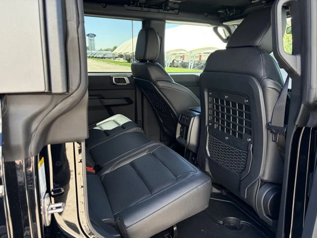 2026 Ford Bronco 6th Gen - Image 15 of 18
