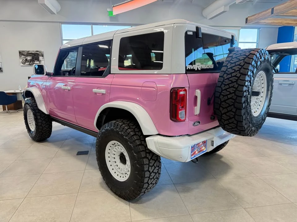 2026 Ford Bronco 6th Gen - Image 6 of 15