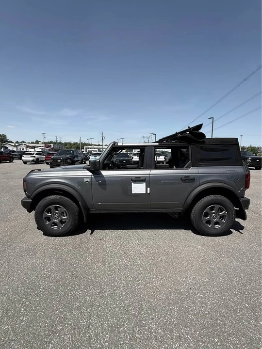 2026 Ford Bronco 6th Gen - Image 2 of 19