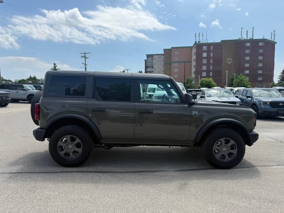 2026 Ford Bronco 6th Gen - Image 7 of 12
