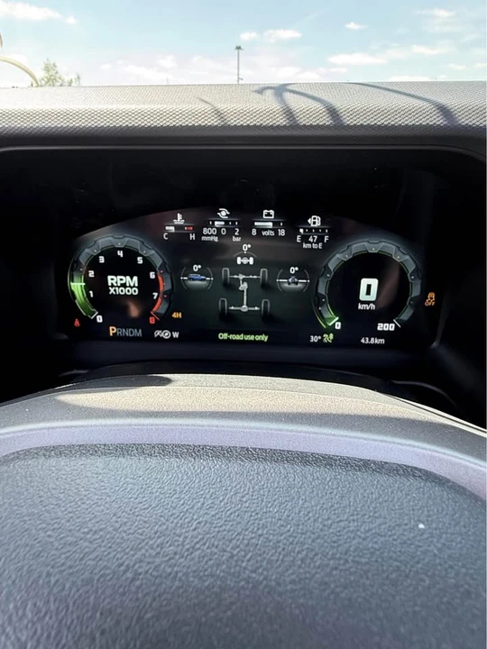 2026 Ford Bronco 6th Gen - Image 18 of 19