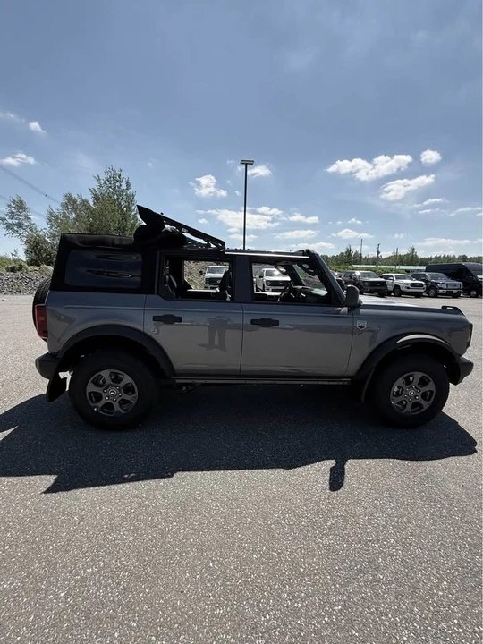 2026 Ford Bronco 6th Gen - Image 6 of 19