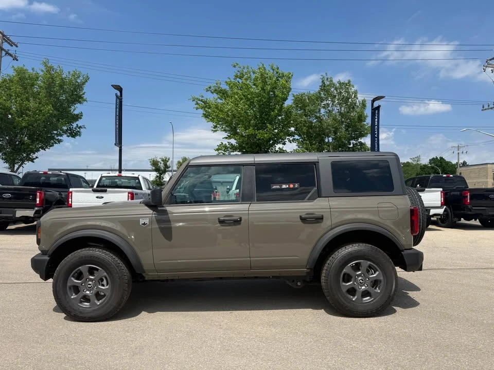 2026 Ford Bronco 6th Gen - Image 3 of 12