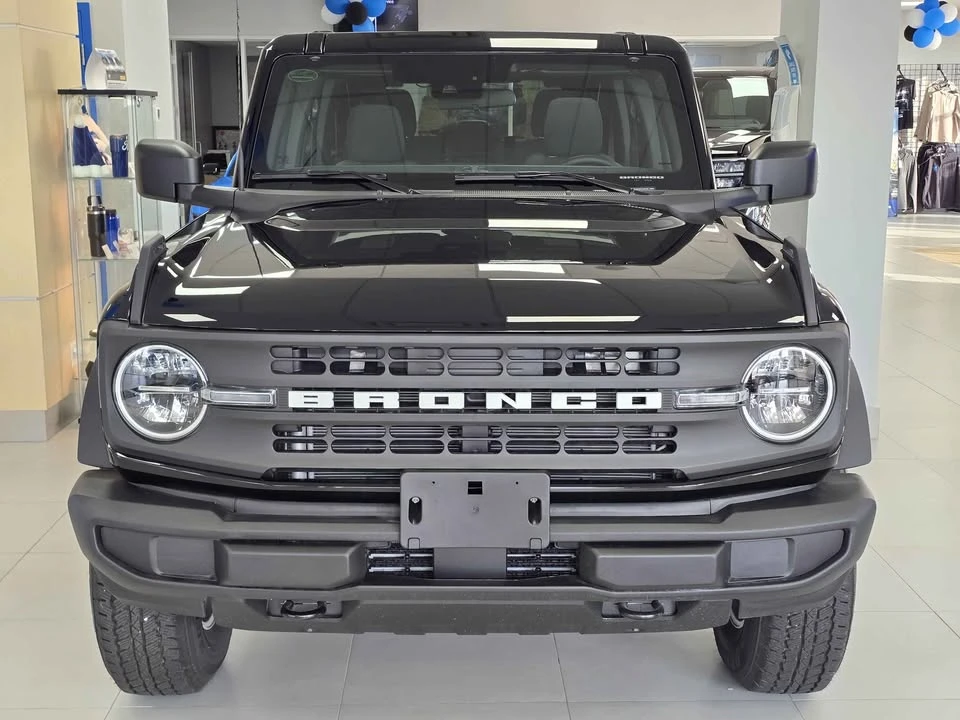 2026 Ford Bronco 6th Gen - Image 14 of 14