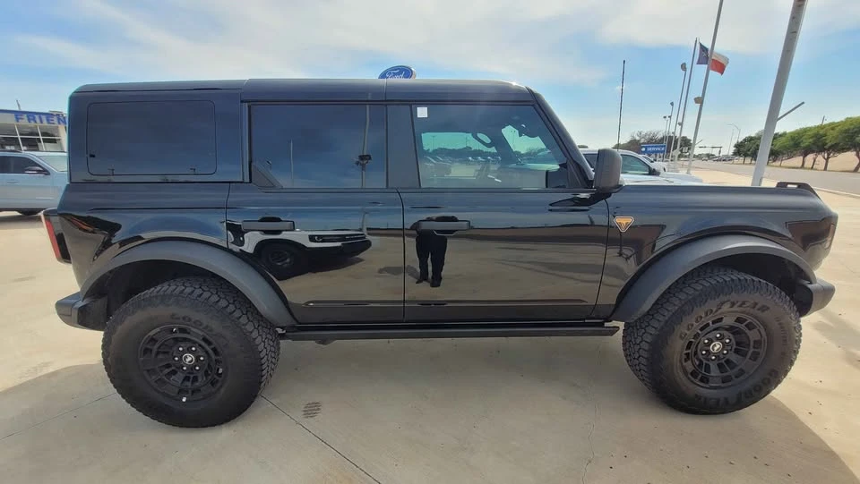 2026 Ford Bronco 6th Gen - Image 3 of 13