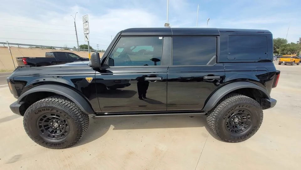 2026 Ford Bronco 6th Gen - Image 2 of 13