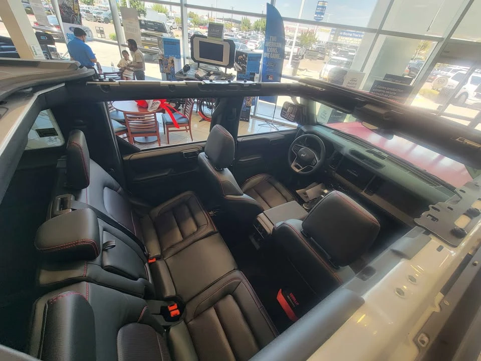 2026 Ford Bronco 6th Gen - Image 7 of 10